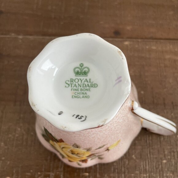 England Royal Standard Yellow Flower Teacup And Saucer Set Fine Bone China - Picture 4 of 6